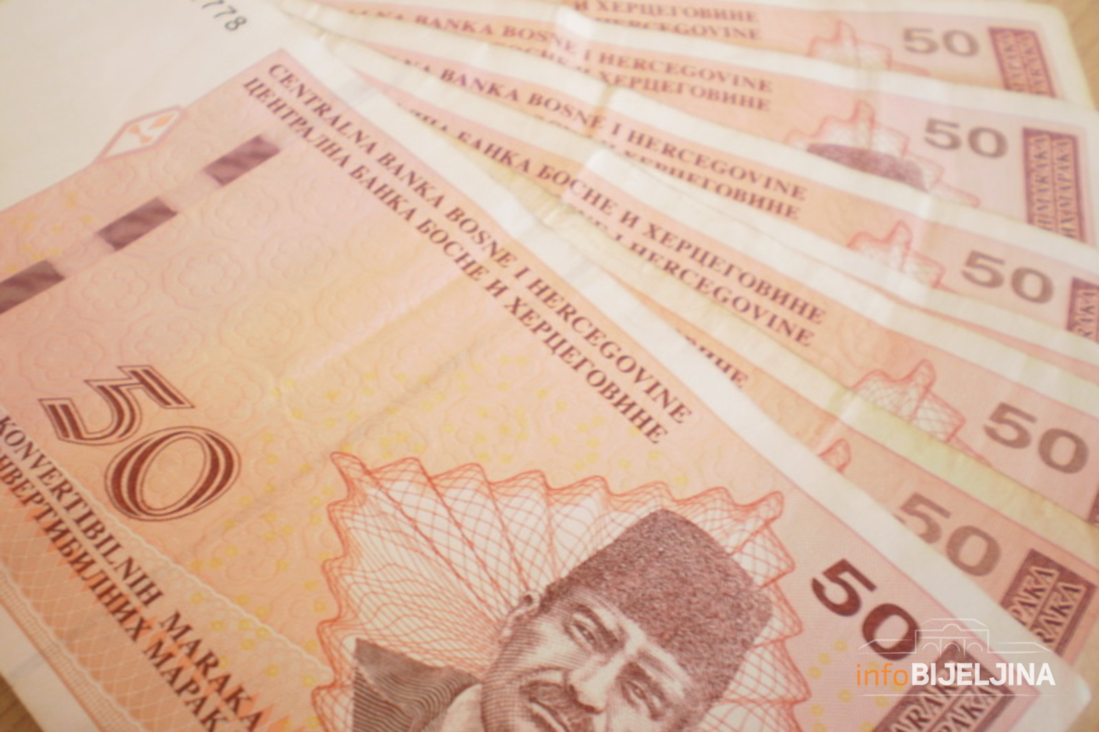 Ministarstvo finansija RS izmiruje dug: Isplaćeno još 856.000 KM stare devizne štednje