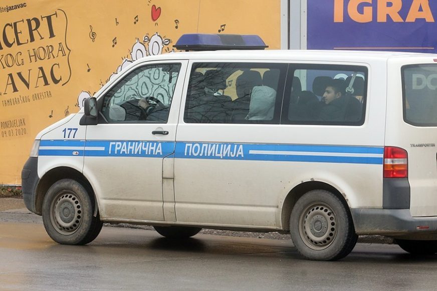 Optužnica protiv vođe sektora Granične policije BiH: Službenim kombijem krijumčario migrante