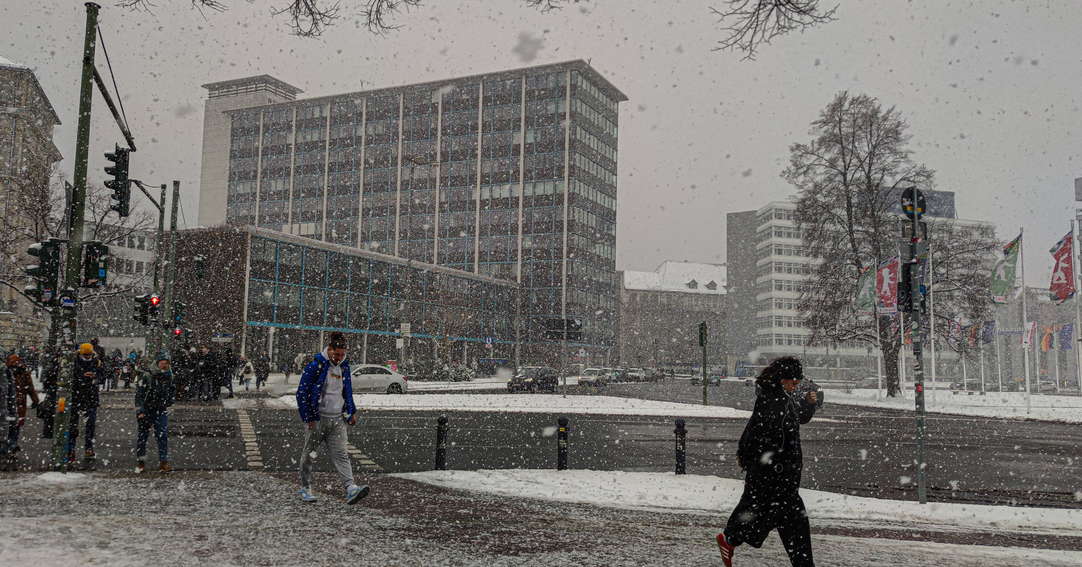 Snježna oluja zahvatila Njemačku, poginulo jedno lice (FOTO)