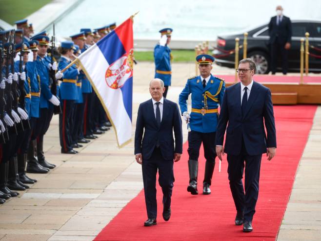 Šolc traži da Srbija uvede sankcije Rusiji i prizna tzv. Kosovo