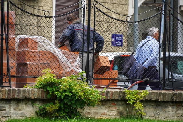 Tri upozorenja za Srbiju