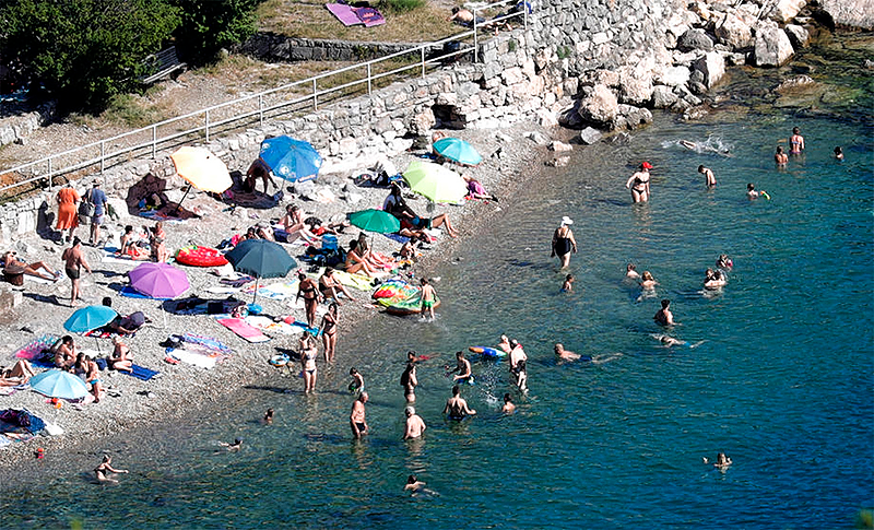 TURISTIČKA SEZONA U HRVATSKOJ Brojke za pola manje od prošlogodišnjih