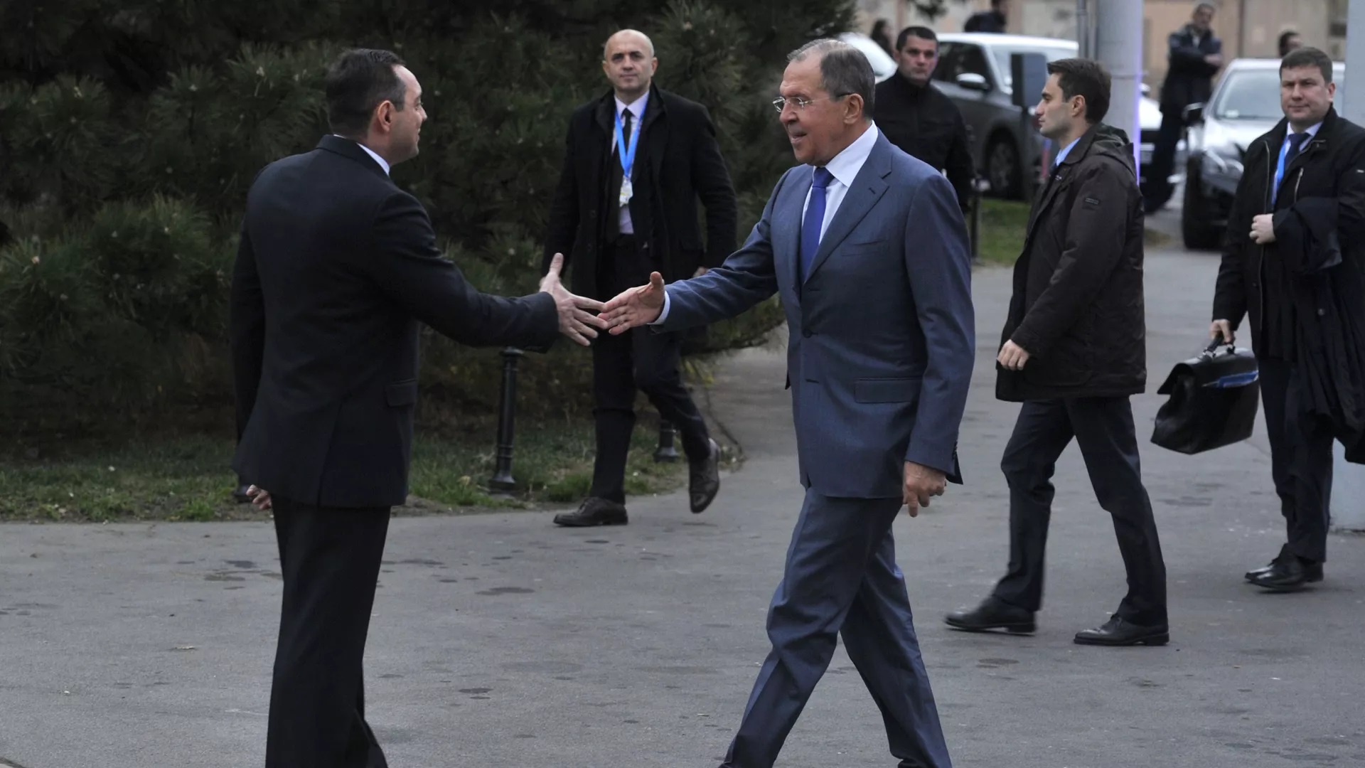 Vulin se sastao sa Lavrovom u Moskvi: Srbija sama bira svoje prijatelje