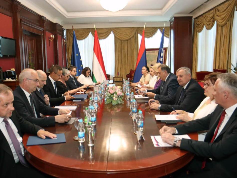 Sramota je što BiH nije dobila status kandidata, Mađarska protiv sankcija