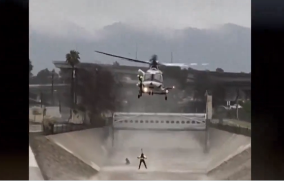 Dramatična akcija spasavanja u Kaliforniji: Oluja ODNOSI ŽIVOTE, čovjek skočio u rijeku da izvuče psa (VIDEO)