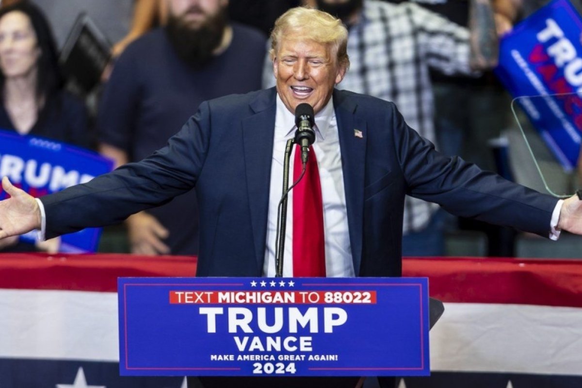 Tramp pristao na ponudu, debata s Harisovom 4. septembra