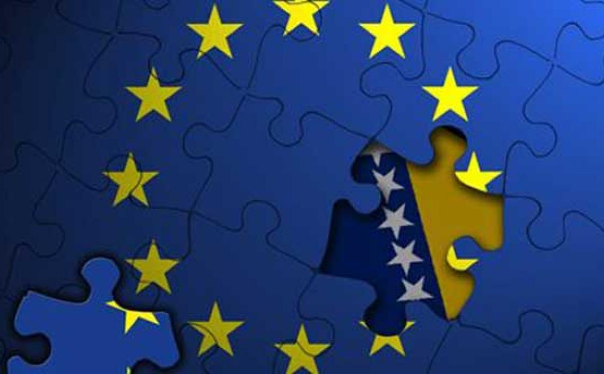Šalenberg: Dodijeliti BiH status kandidata za članstvo u EU