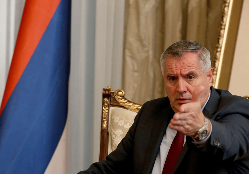 Višković: Ne znam kako je samo Satler čuo za dogovor sa Varheljijem