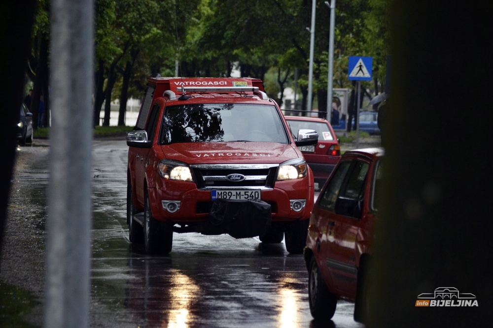 Požar zahvatio stan u Sarajevu, pet povrijeđenih