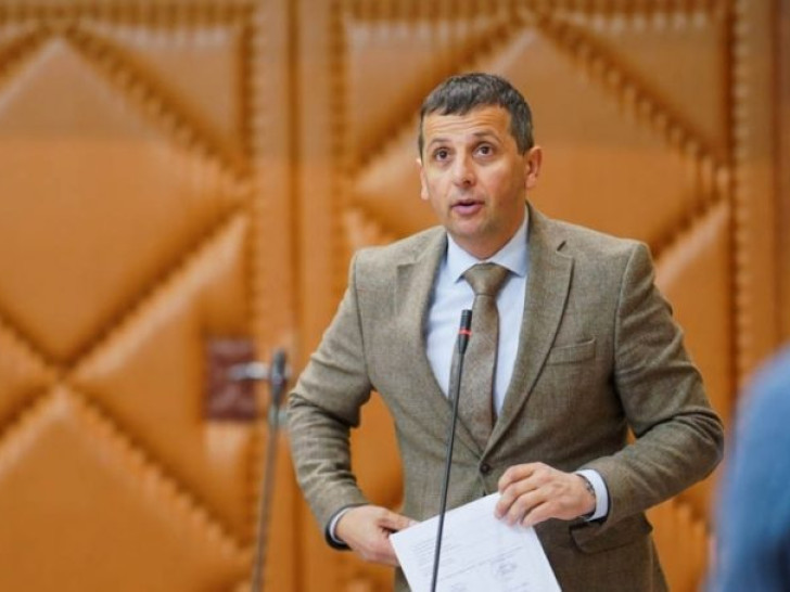 Vukanović opet izbačen sa zasjedanja, dobacivao Ostojiću 