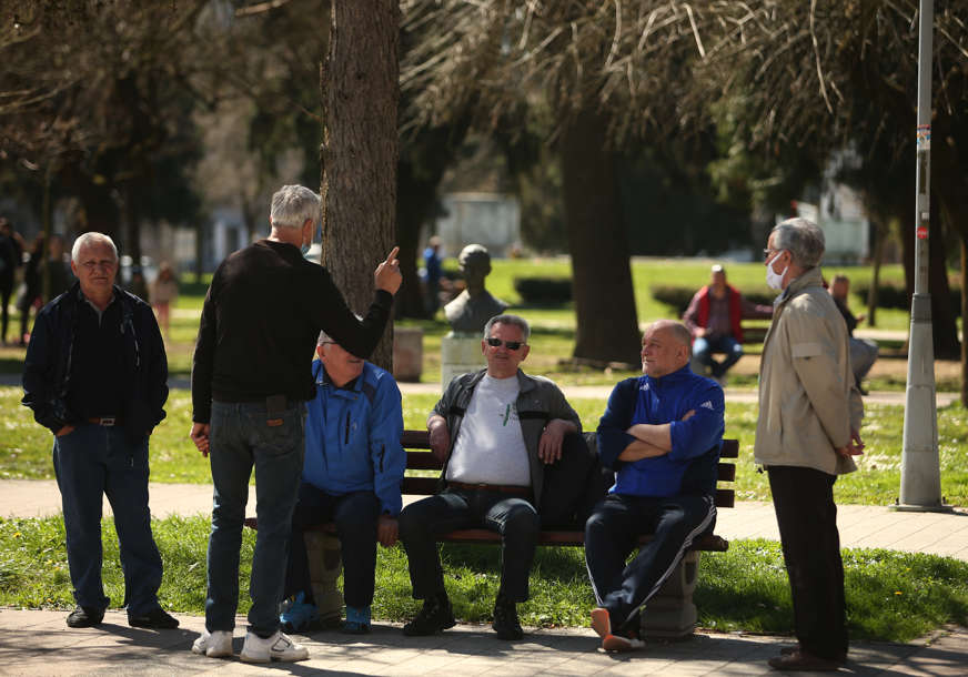 Prosječna penzija 407 KM: Počela isplata penzija za avgust