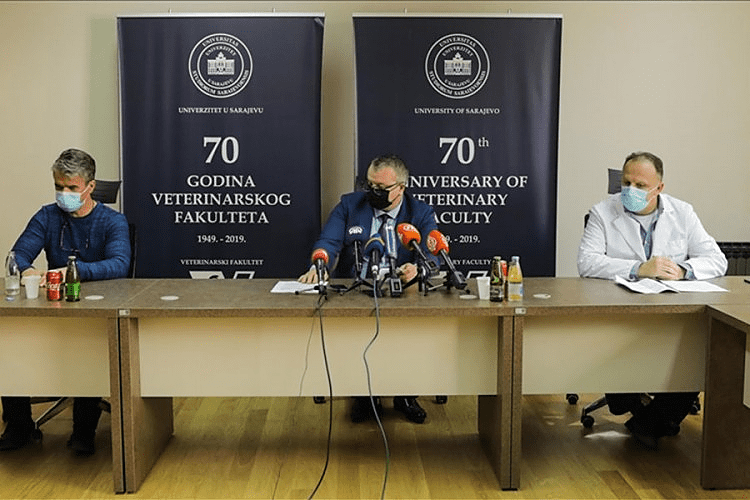 Smajlović: U BiH utvrđen prenos virusa korona sa čovjeka na psa