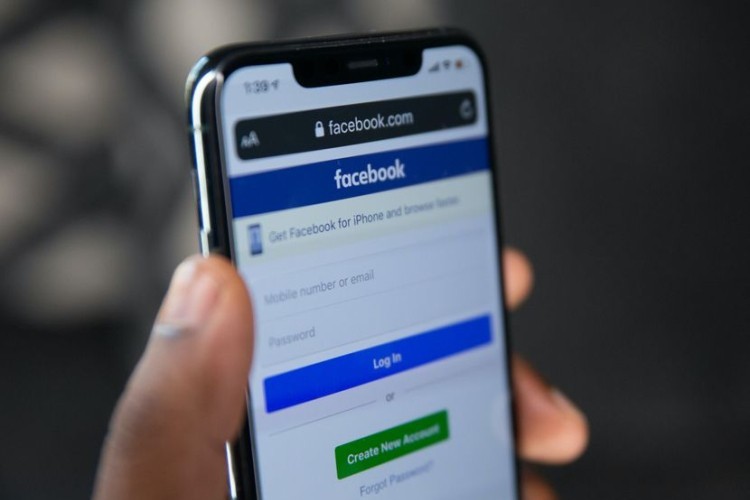 Poznat uzrok pada Facebooka, Instagrama I WhatsAppa
