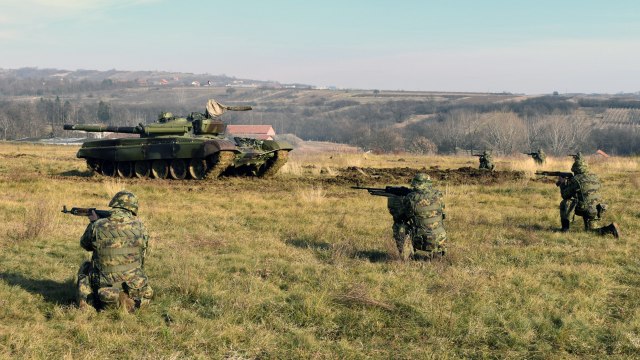 Hrvatski policajac htio u srpsku vojsku, pa dobio otkaz