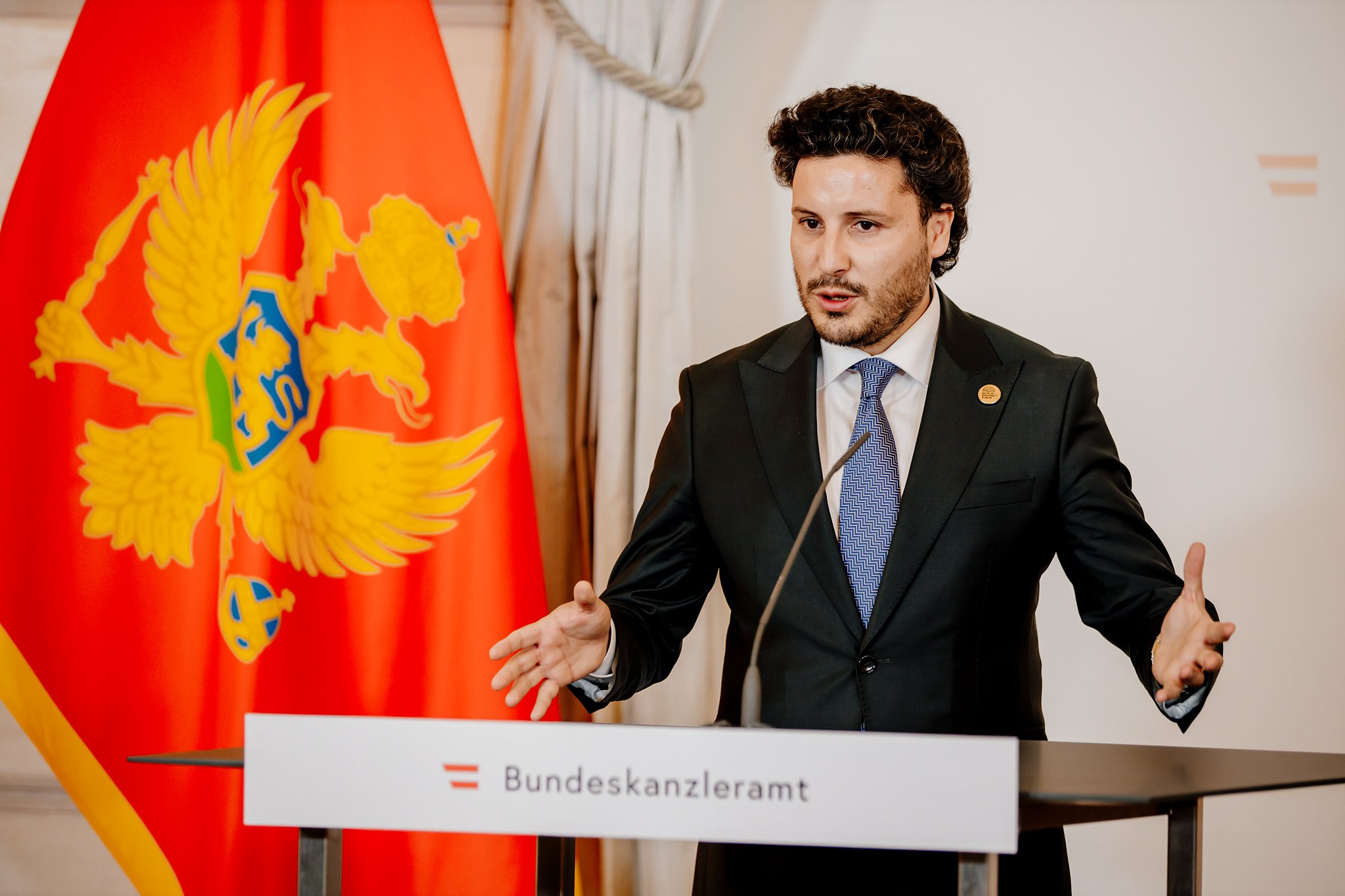 Prva reakcija Abazovića na odluku DPS-a