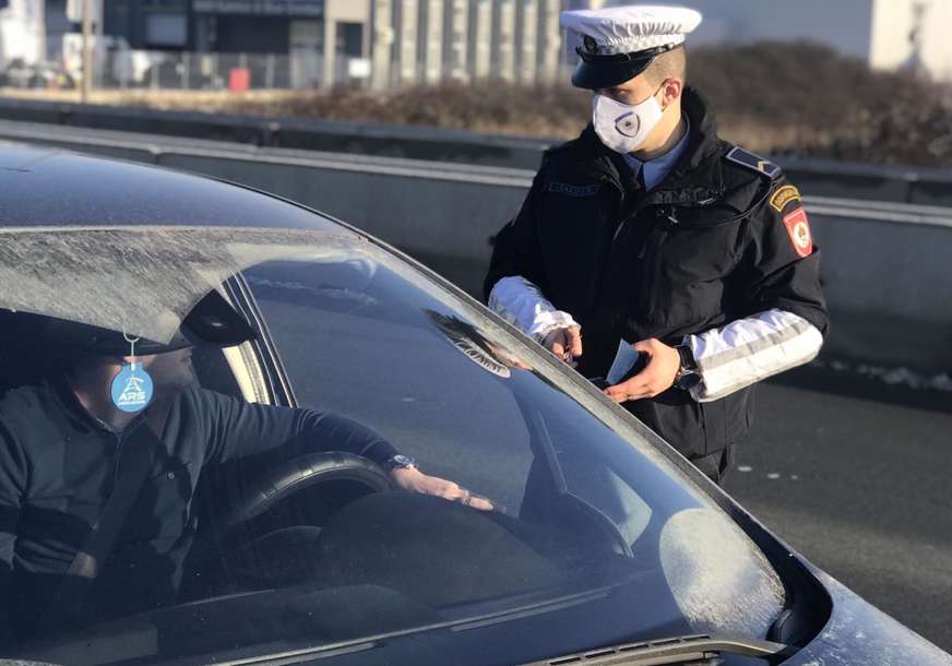 Mortus pijan za volanom: Policija uhapsila vozača sa 1,81 promil alkohola u krvi