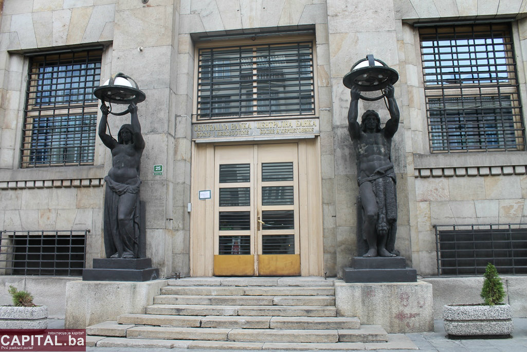 Blokirano 103.816 računa firmi u BiH