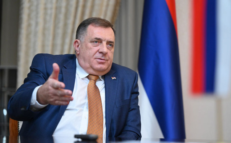 Dodik: Funkcionerima SNSD-a neće biti zabranjene duple funkcije, ali jednu platu će morati donirati (VIDEO)