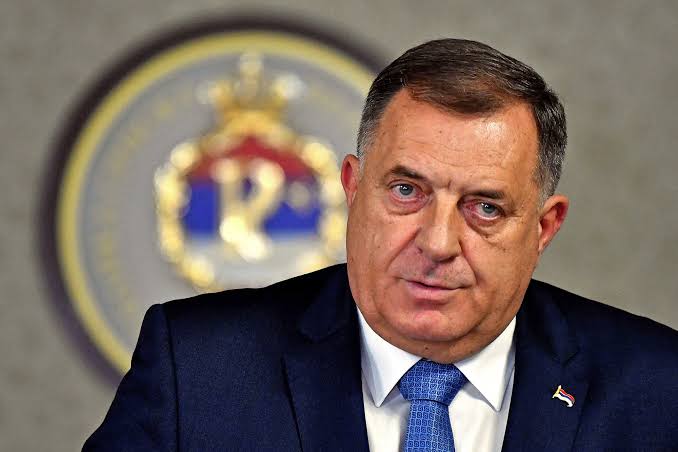 Dodik: 