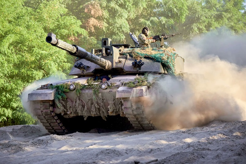 Britanski tenkovi izdržali bi samo dvije nedjelje u ratu s Rusijom