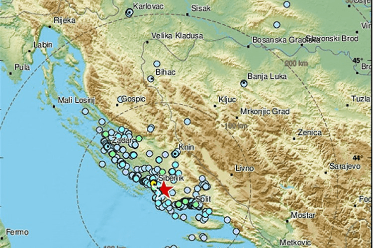 Šibenik pogodio jak potres