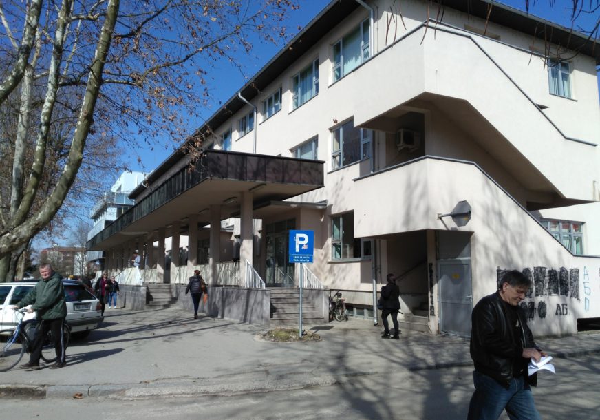 PROPALO VIŠE OD 1.300 DOZA: Vakcine se pokvarile jer nisu čuvane u profesionalnom zamrzivaču