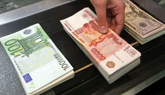  ZAPAD UVODI SANKCIJE A RUBLJA SVE JAČA Ruska rublja na dvogodišnjem maksimumu prema dolaru i evru