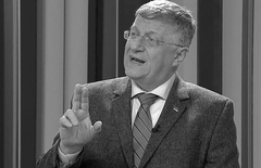 PORTUGALSKI MEDIJI Antić pao sa litice u more, izvukli ga i pokušali reanimaciju! SAMOUBISTVO!?