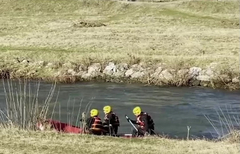 TRAGEDIJA NA ROĐENDANU Maloljetnik tokom proslave ušao u rijeku, pa nestao