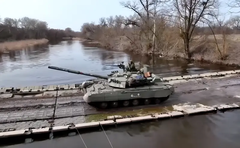 Ukrajinske oružane snage su "razotkrile" hersonski pravac prebacivanjem rezervi u Harkov