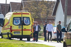 Predao se muškarac koji je bacio molotovljeve koktele i prijetio bombom