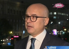 Ministar odbrane Srbije se oglasio: "Dron se kretao iz pravca Jarinja, vrzmaju se oko vojnih objekata!"