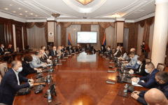 NOVE MJERE U SRPSKOJ Đaci na sedam dana napuštaju svoje učionice