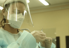 "Distributer odgovoran za uvoz" Iz IJZ odgovorili na prozivke opozicije o cijeni vakcina protiv korone