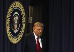 TRAMP TRAŽI DA SE ODBACI TUŽBA NJEGOVE NEĆAKE Spor oko nasljedstva vrijednog DESETINE MILIONA DOLARA