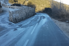 Oprezno zbog poledice i učestalih odrona