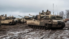 Prva serija ruskih „robota ubica“ stigla u Donbas/VIDEO/ Glavna meta: tenkovi Abrams i Leopard 2