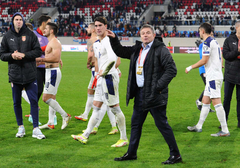 SRBIJA OPREZNA Stojković: Ozbiljnim pristupom do pobjede