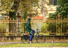 SUTRA OBLAČNO SA SLABIM PADAVINAMA Dnevna temperature do devet stepeni Celzijusovih