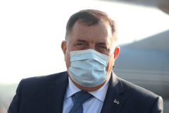 “BEZ SMANJENJA PLATA” Dodik rekao da su ekonomske posljedice zbog korone neizbježne