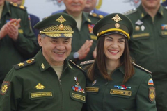 Od heroine do izdajice: "Nestala" Isinbaeva ponovo top tema u Rusiji