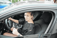 “MENI OD MENE” Kija Kockar kupila skupocjen automobil