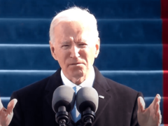 Bajden: Vakcine za sve do 1. maja