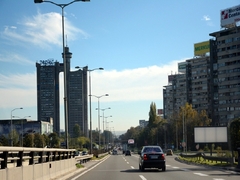 Od danas nove table i nova pravila na auto-putu kroz Beograd