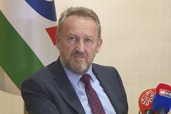 Izetbegović: Ako hoćete mir, morate biti spremni na rat