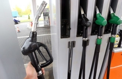 Smanjenjem akciza gorivo jeftinije 50 feninga šest mjeseci
