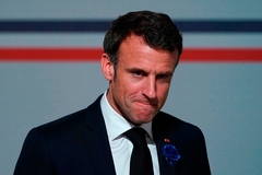 Makron predložio da se međunarodna koalicija bori protiv Hamasa