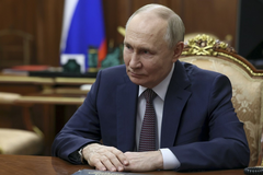 Putin tri sata razgovarao s Trampovim čovjekom