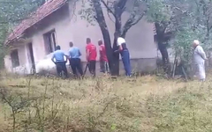 Pet osoba uhapšeno u Nevesinju, pucali su i bacali bombe!? (VIDEO)