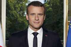 "Kockarski" potez Makrona zaprepastio sve